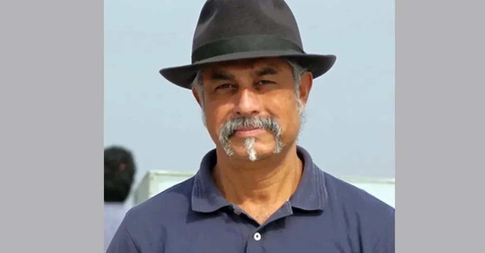 ঢাকা বিশ্ববিদ্যালয়কে ‘বিশেষ মর্যাদা’ : মর্যাদা কি দানের বিষয় না অর্জনের, ফেসবুকে প্রশ্ন অধ্যাপক কামরুল হাসানের