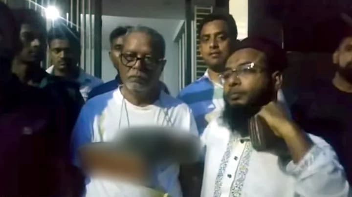 সাবেক সিইসিকে ‘মব’ হেনস্তায় গ্রেফতার স্বেচ্ছাসেবক দলের তিন নেতার জামিন
